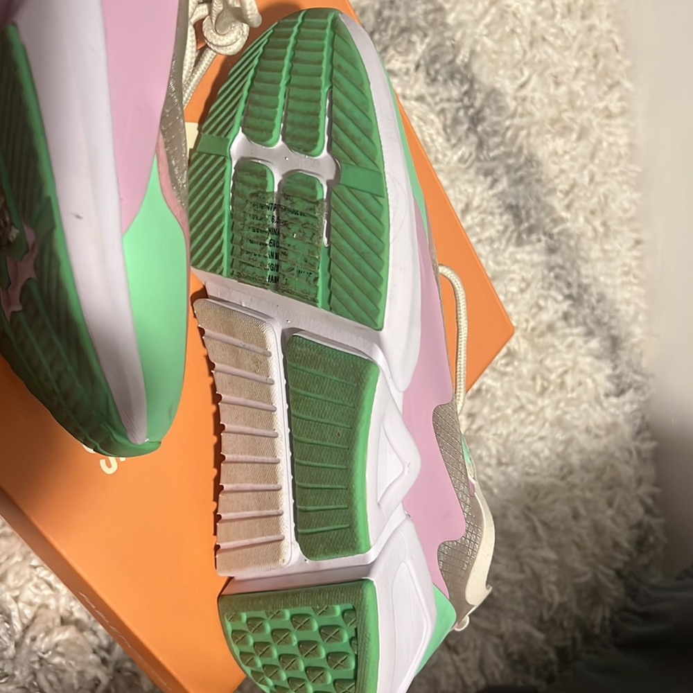 Fabletics sneaker - Picture 8 of 8